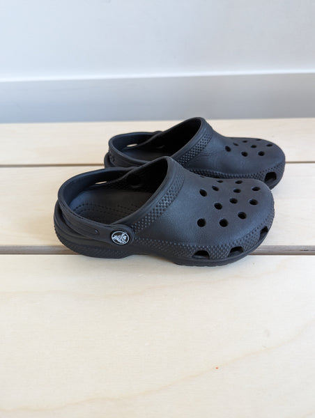 Crocs Sandals (11C)
