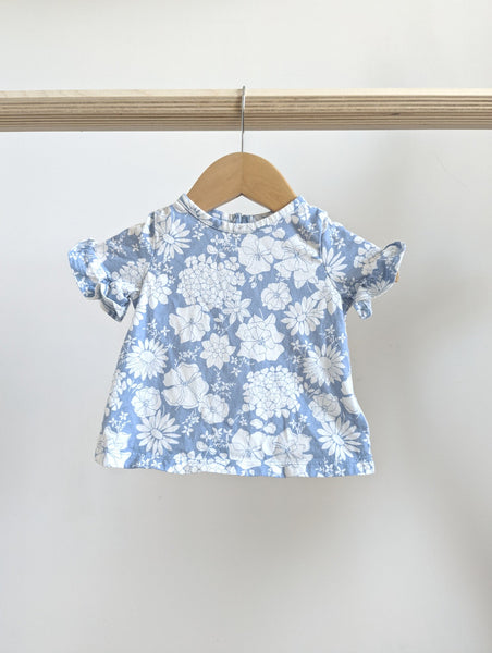 Baby GAP Short Sleeve T-Shirt (0-3M)