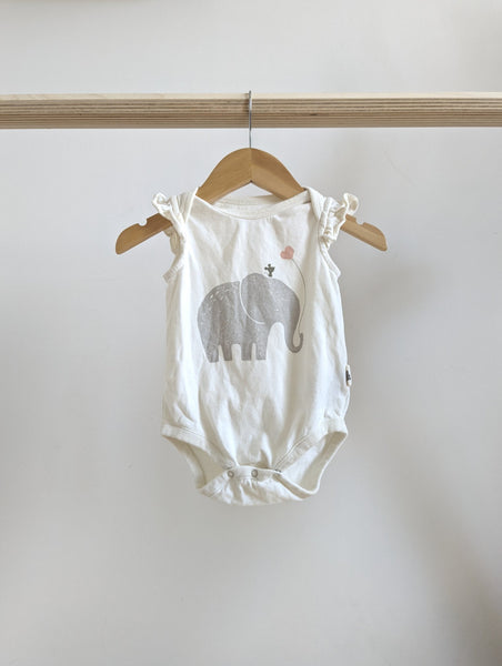Baby GAP Short Sleeve Onesie Organic (3-6M)