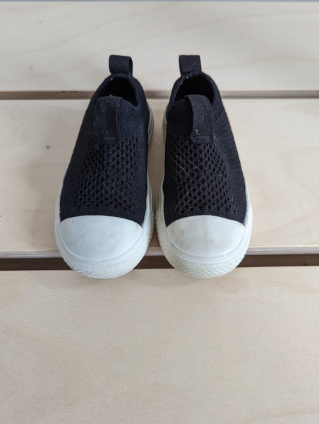People Slip-On Shoes (7C)