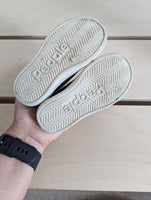 People Slip-On Shoes (7C)