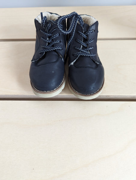 Zara Boots (21 / 4.5C)