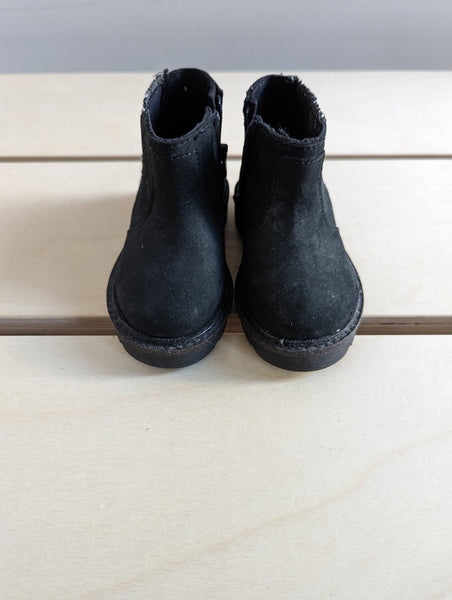 Zara Chelsea Boots (20 / 12.3cm)