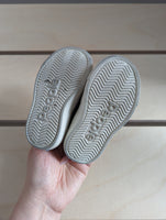 People Slip-On Shoes (4C)